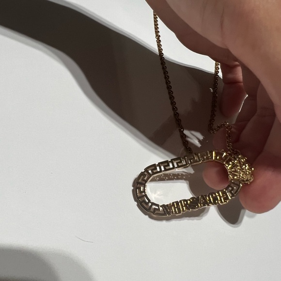 Versace Greca Oval Necklace - Picture 3 of 5